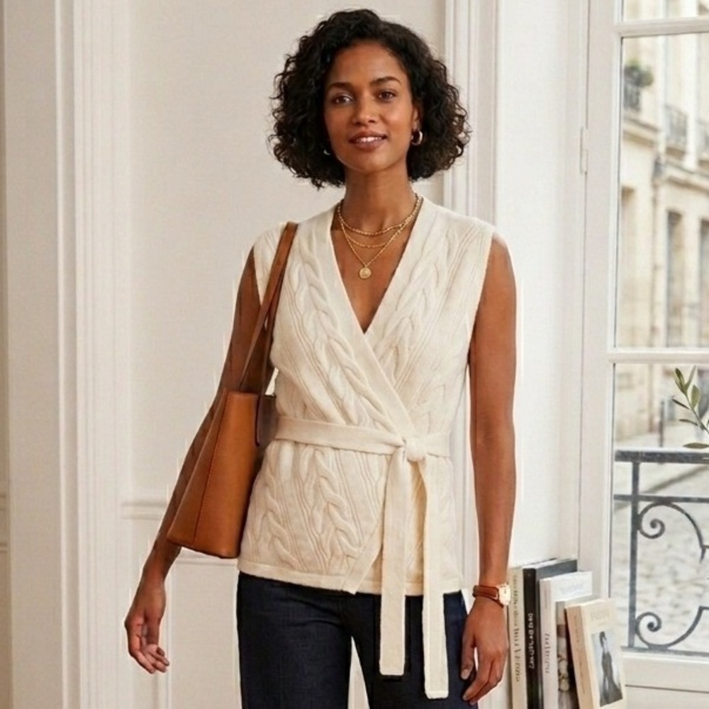 Commense Sweater Vest Womens Medium Cream Cable Knit‎ Wrap V-Neck Layering NEW
